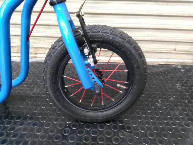 NEW STREET MOVE キックスクーター LBSC-12V2