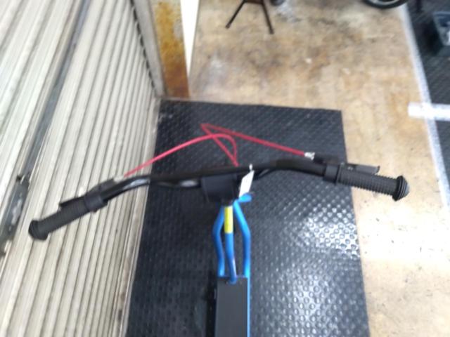 NEW STREET MOVE キックスクーター LBSC-12V2