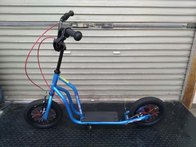 NEW STREET MOVE キックスクーター LBSC-12V2