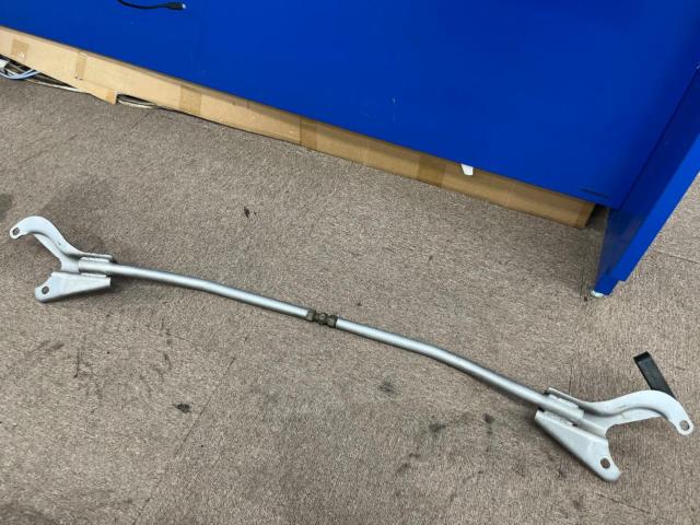 NISSAN
ER34 / Skyline
Genuine front tower bar