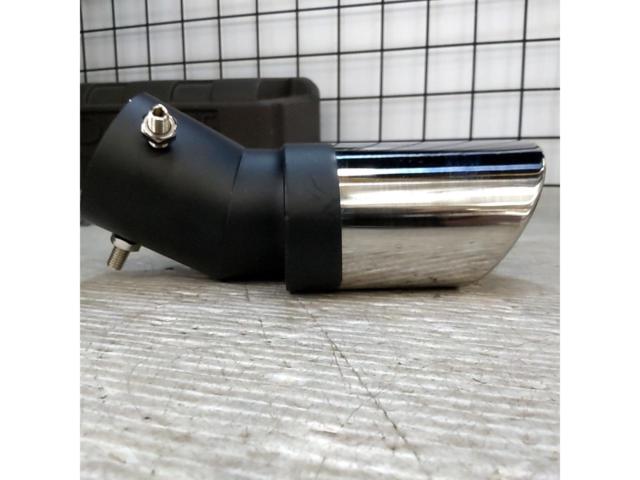 メーカー不明 デュアルマフラーカッター