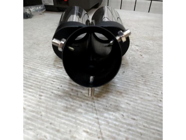 メーカー不明 デュアルマフラーカッター