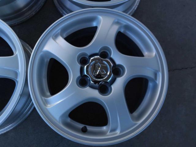 MITSUBISHI
H53A
H58A / Pajero mini
Original aluminum wheel