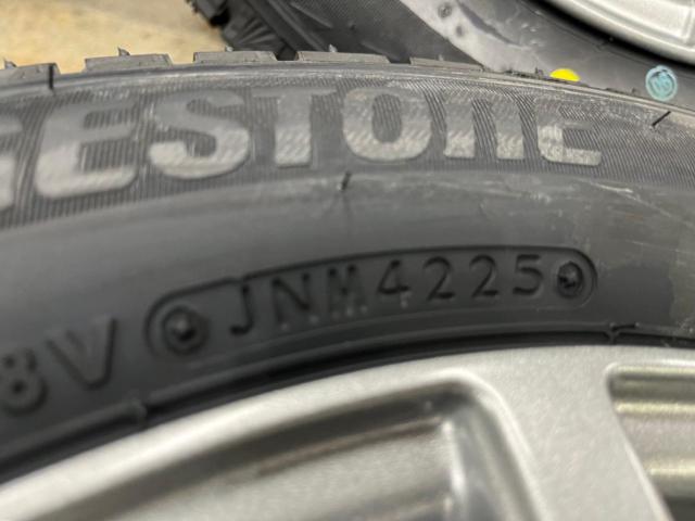JAPAN SANYO ZACK JP-112 + BRIDGESTONE BLIZZAK VRX3