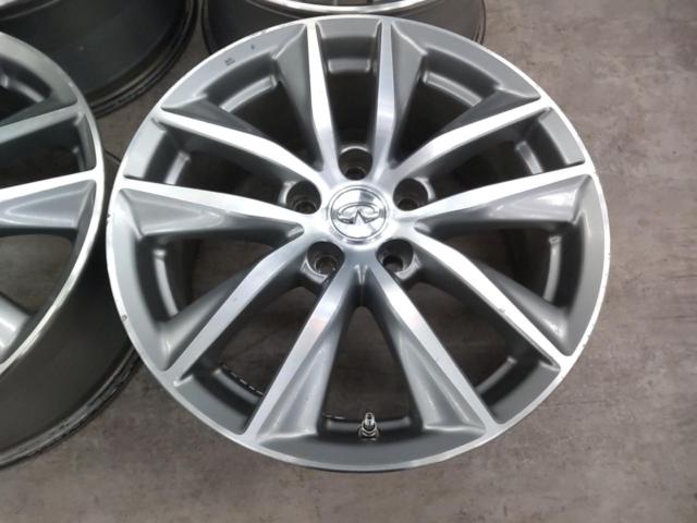 日産 V37スカイライン純正 アルミホイール