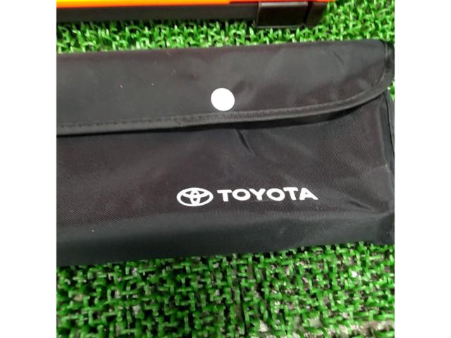 トヨタ 純正パーツ 三角表示板