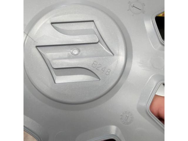 スズキ エブリイ純正ホイールキャップ 12インチ