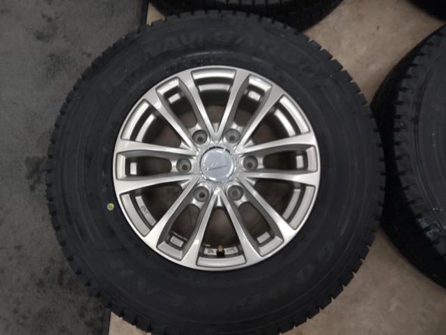 weds ADVENTURE PRODITA HC + GOODYEAR(グッドイヤー) ICE NAVI CARGO 195/80R15 107/105N