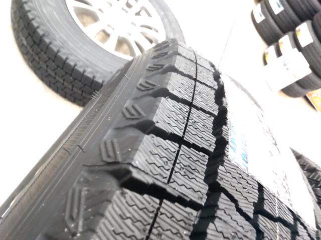 weds ADVENTURE PRODITA HC + GOODYEAR(グッドイヤー) ICE NAVI CARGO 195/80R15 107/105N
