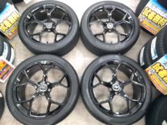 ブルックスモータス 鍛造ホイール + PIRELLI P ZERO