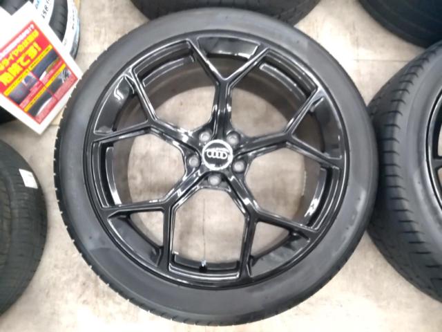 ブルックスモータス 鍛造ホイール + PIRELLI P ZERO