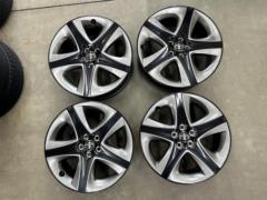 【トヨタ純正】 トヨタ純正 50系 プリウス Sツーリング純正ホイール
