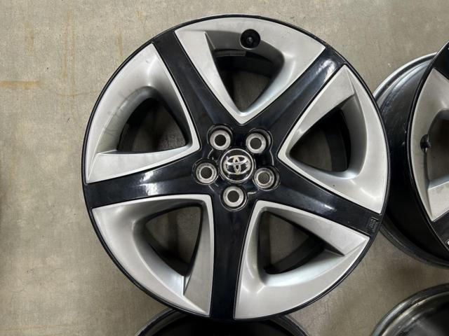 【トヨタ純正】 トヨタ純正 50系 プリウス Sツーリング純正ホイール
