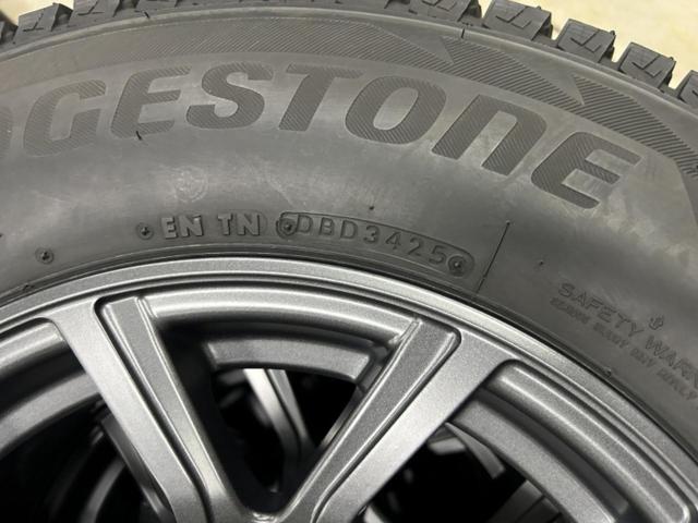【その他】 メーカー不明 社外アルミホイール+【BRIDGESTONE】BLIZZAK DM-V2