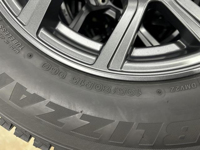 【その他】 メーカー不明 社外アルミホイール+【BRIDGESTONE】BLIZZAK DM-V2