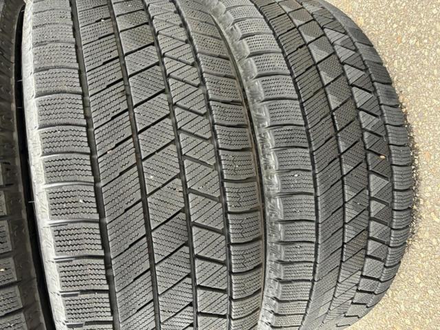 Subaru genuine parts
Impreza genuine aluminum wheels made by ENKEI + BRIDGESTONE BLIZZAK
VRX3