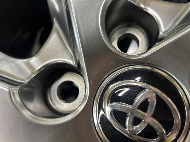 トヨタ純正(TOYOTA)  RAV4 Gグレード 前期純正アルミホイール  + YOKOHAMA(ヨコハマ) iceGUARD G075