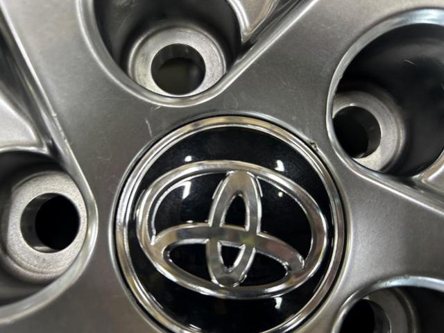 トヨタ純正(TOYOTA)  RAV4 Gグレード 前期純正アルミホイール  + YOKOHAMA(ヨコハマ) iceGUARD G075