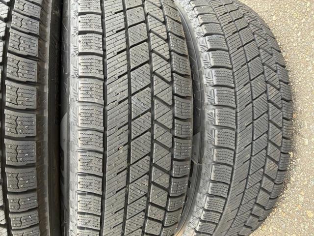 Fencer
+
BRIDGESTONE (Bridgestone)
BLIZZAK
VRX3