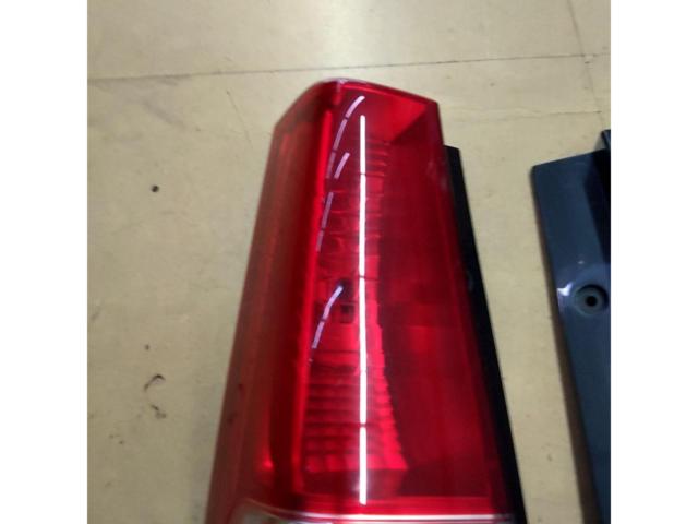 SUZUKI ワゴンR/MH23S 純正テールレンズ