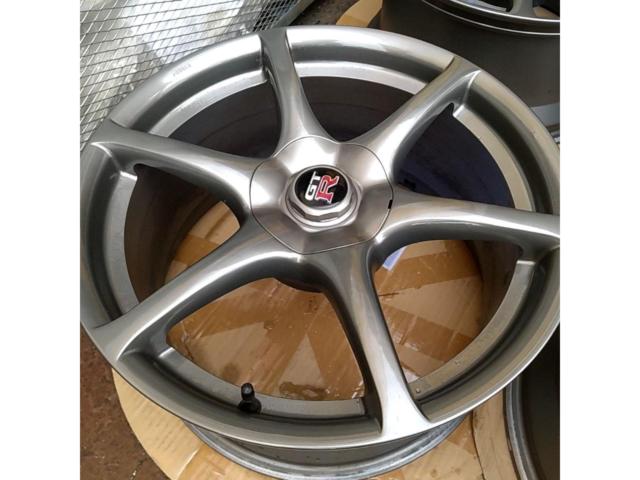 NISSAN スカイラインGT-R/BNR34 純正ホイール
