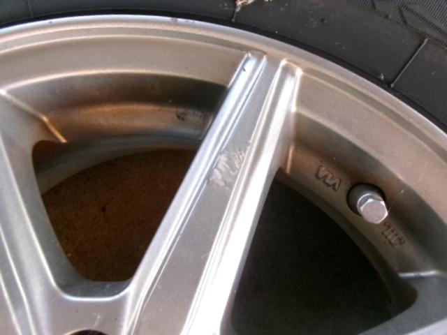 YOKOHAMA LAYCEA + TOYO OBSERVE GIZ2