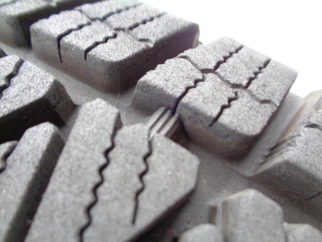BRIDGESTONE(ブリヂストン) FEID(フェイド) G6 (5HOLE)  + BRIDGESTONE(ブリヂストン) BLIZZAK DM-V3
