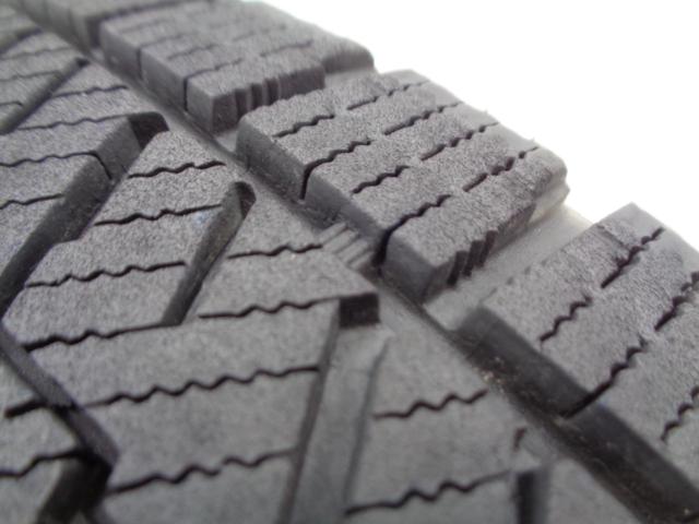 BRIDGESTONE(ブリヂストン)  Zart R7  + BRIDGESTONE(ブリヂストン) BLIZZAK VRX2