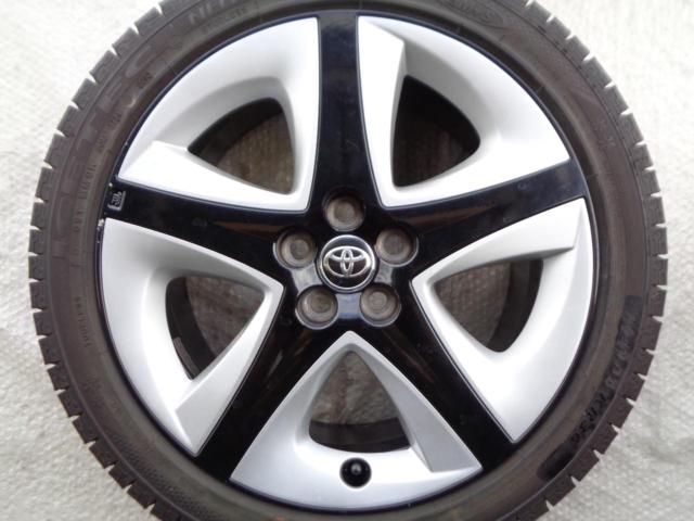 トヨタ純正(TOYOTA)  プリウス純正  + KENDA(ケンダ) KR36