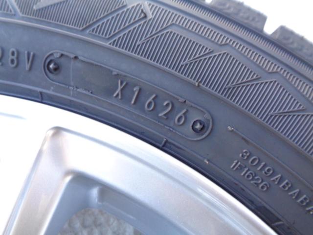 BRIDGESTONE(ブリヂストン) ECO FORME(エコフォルム) SE-15 (4HOLE)  + GOODYEAR(グッドイヤー) ICE NAVI8