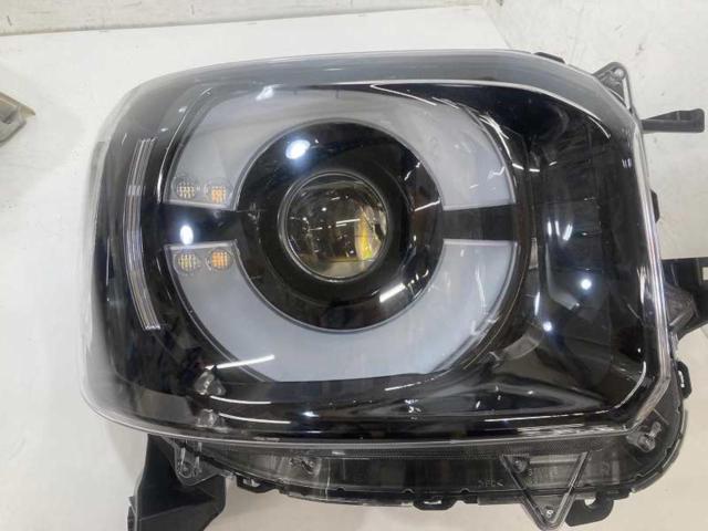 【ホンダ純正】[W6705] JF5 N-BOX ヘッドライト 右のみ