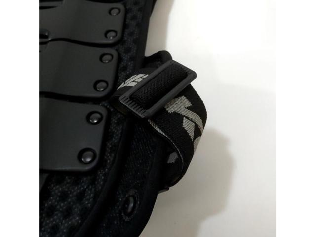 【KOMINE】スプリームボディプロテクター