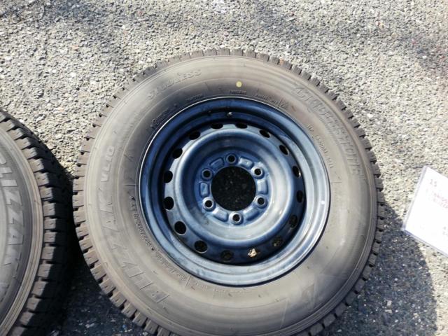 【トヨタ純正】 ハイエース純正スチール+【BRIDGESTONE】BLIZZAK VL10