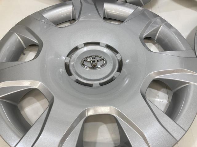 【トヨタ純正】ハイエース純正ホイールカバー