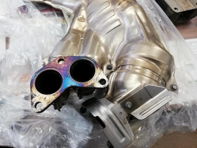 【トヨタ純正】ZN8 GR86純正エキゾーストマニホールド