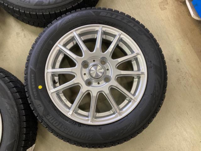 YOKOHAMA(ヨコハマ)  GRASS  + BRIDGESTONE(ブリヂストン) BLIZZAK VRX3
