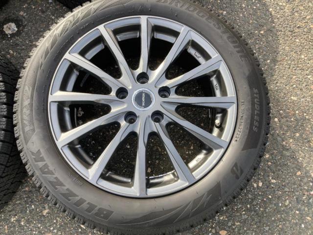 【BRIDGESTONE】BLIZZAK VRX2 + 【BRIDGESTONE】BALMINUM AR12