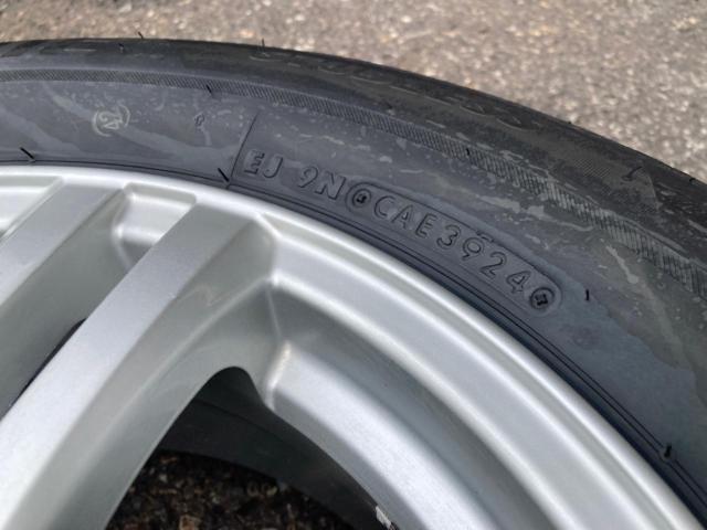 NIRVANA 15x6+53 114-5H  +  BRIDGESTONE  BLIZZAK VRX2