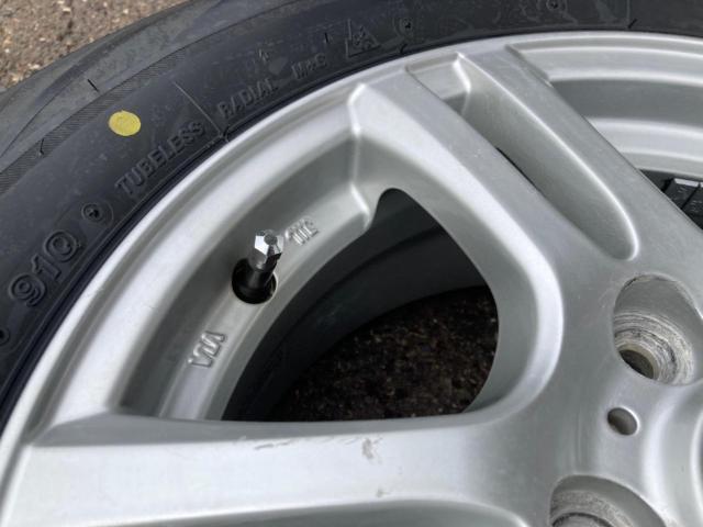 NIRVANA 15x6+53 114-5H  +  BRIDGESTONE  BLIZZAK VRX2