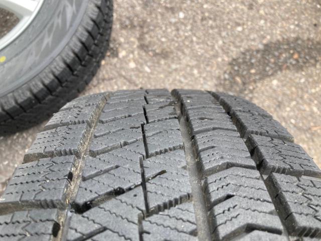 NIRVANA 15x6+53 114-5H  +  BRIDGESTONE  BLIZZAK VRX2