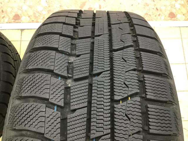 【HOT STUFF(ホットスタッフ)】CROSS SPEED(クロススピード) CR7 + 【TOYO】winter TRANPATH
