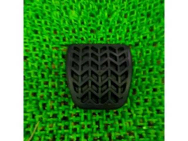 【トヨタ純正】新車外し ペダルパッド 31321-10050