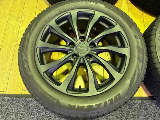 ☆ノアヴォクシー(90系)/ステップワゴン(RP6～)等の冬のご準備に!☆ 【BRIDGESTONE】 BALMINUM T10 ブラック + 【BRIDGESTONE】 BLIZZAK VRX2
