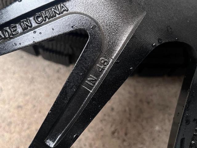 【weds(ウェッズ)】VELVA  SPORT2  +  【TOYO】Winter TRANPATH TX