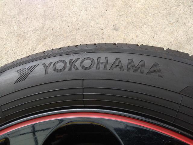 スバル純正 VMレヴォーグ純正OPホイール/レッドライン   + YOKOHAMA(ヨコハマ) ADVAN V03