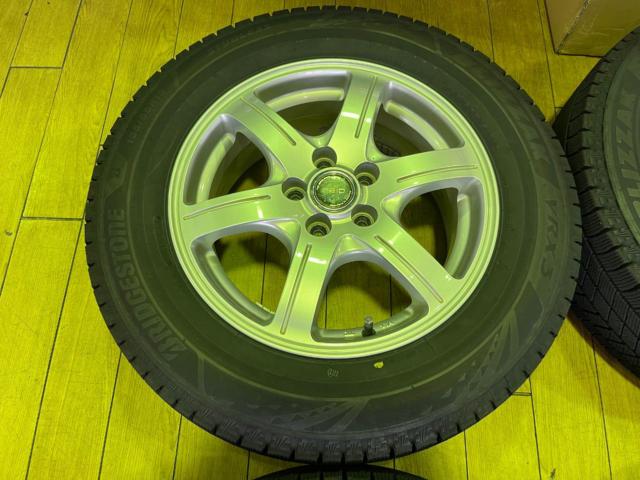 ☆プリウス(30系/50系)/インプレッサハッチバックなどの冬のご準備に!☆ 【BRIDGESTONE】FEID G6 +【BRIDGESTONE】BLIZZAK VRX3