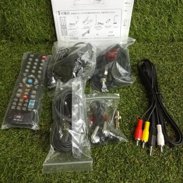Amika 9インチフルセグ対応ポータブルDVDプレーヤー