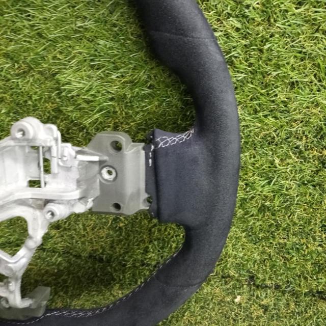 スバル純正(SUBARU) ウルトラスエード 純正OPステアリング