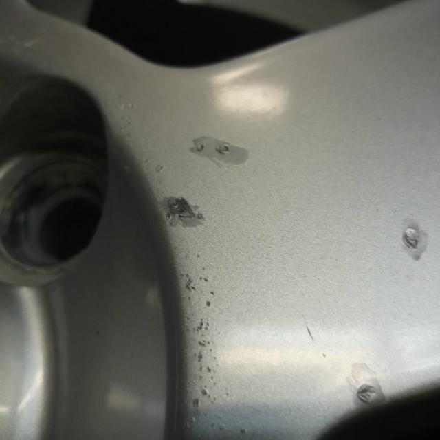 【BRIDGESTONE(ブリヂストン)】FEID(フェイド)5本スポークアルミ ※面傷、キャップ割れ有り