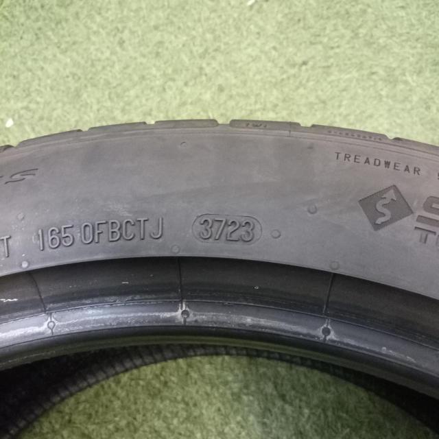 ContinentalEXTREME
CONTACT
DWS
06
Plus
Manufactured in 2023